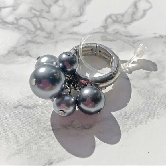 2/$20 Silver bauble stretch ring - Picture 4 of 4